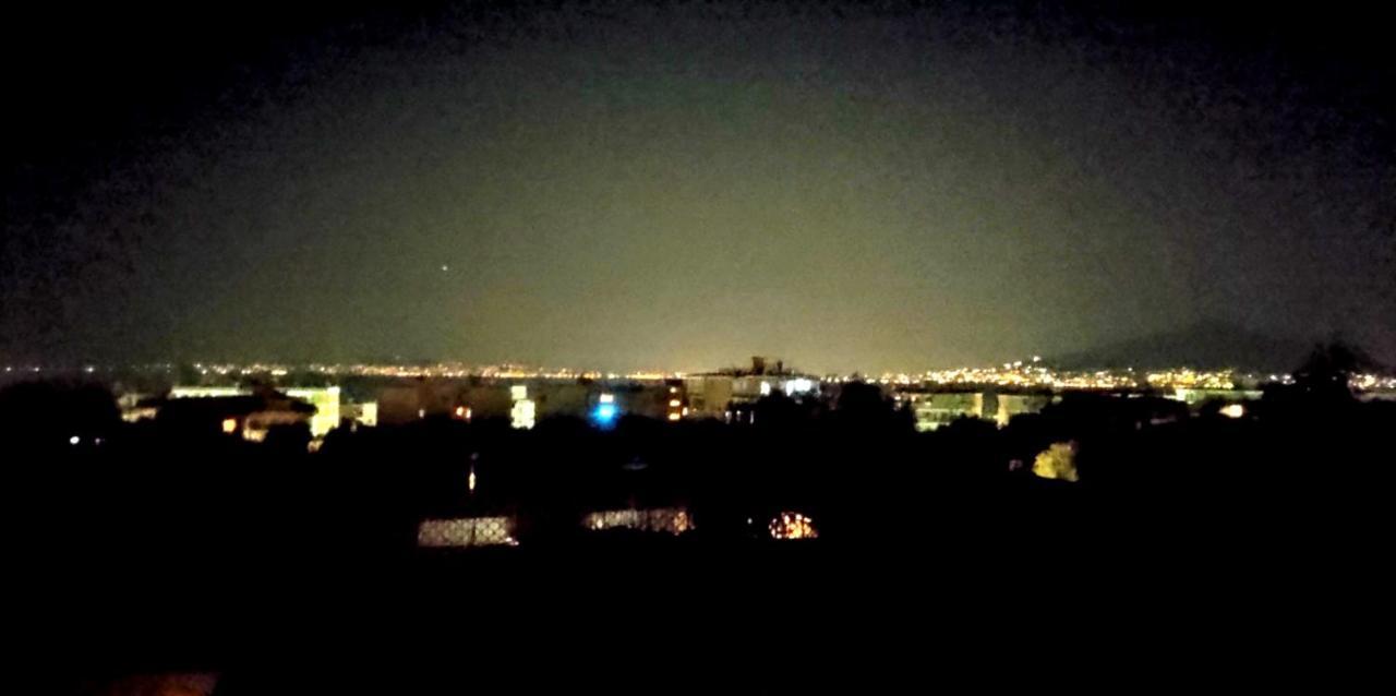 La Quiete A Un Passo Dal Centro Apartment ซอร์เรนโต ภายนอก รูปภาพ